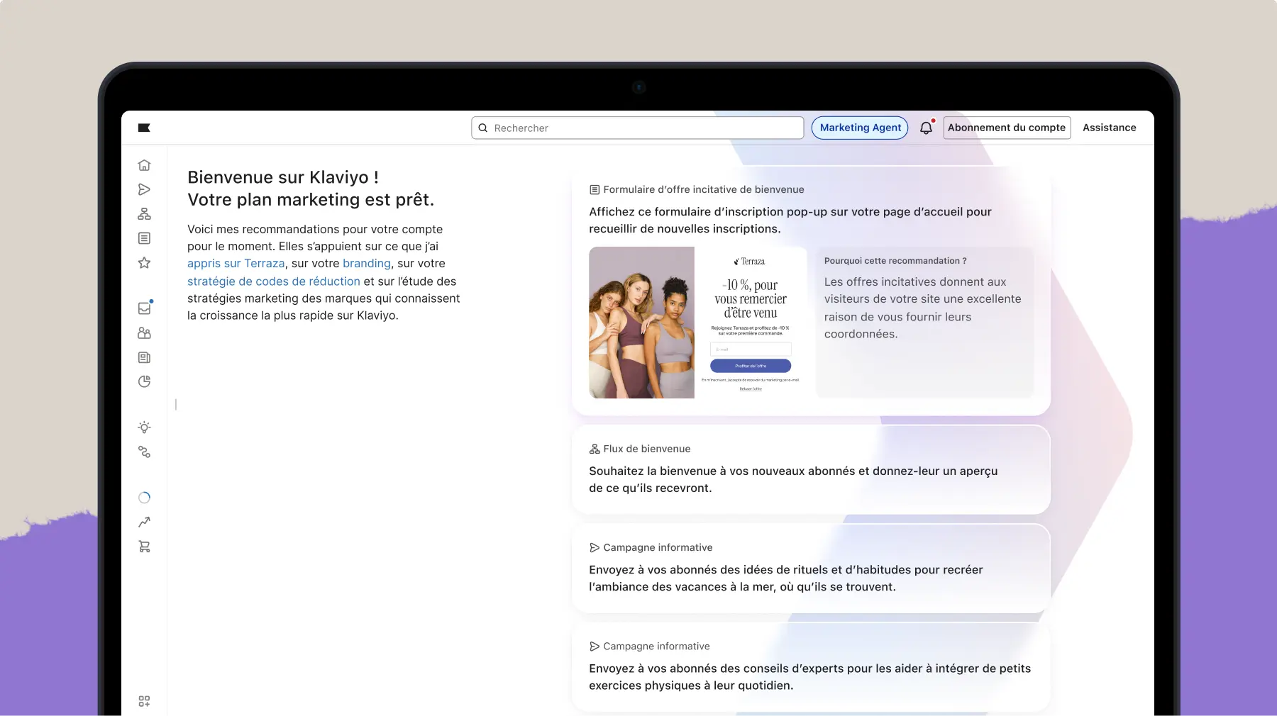 Écran d'ordinateur affichant une interface Klaviyo avec des recommandations marketing, incluant un formulaire d'inscription pop-up.