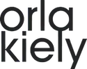 Logo Orla Kiely en lettres minuscules noires