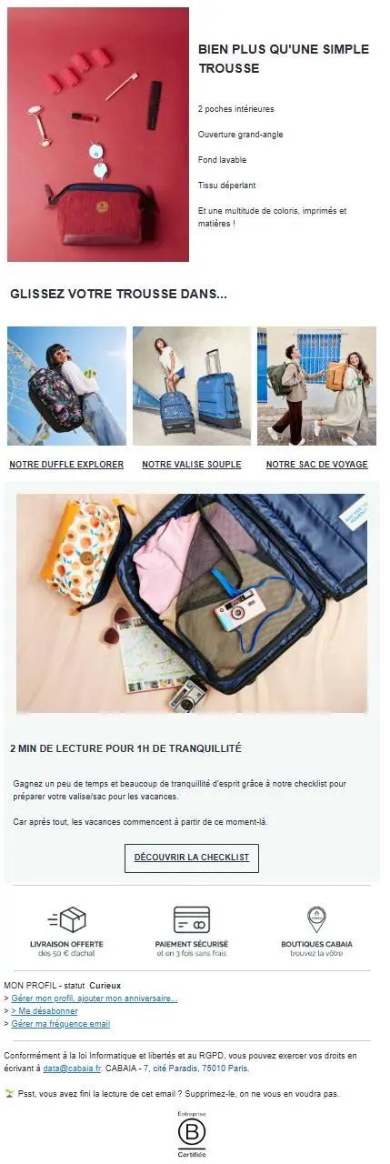 Publicité pour Cabaia montrant une trousse rouge avec accessoires, des options de bagages, et un appel à découvrir une checklist de voyage.