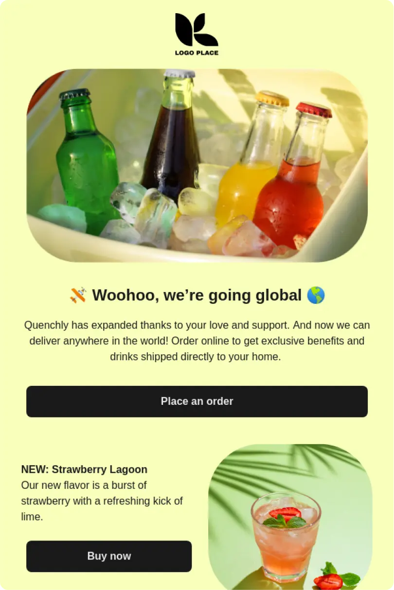 Bouteilles colorées dans un bac à glace. Texte : "Woohoo, we’re going global 🌍". Nouveau goût : "Strawberry Lagoon". Boutons "Place an order" et "Buy now".