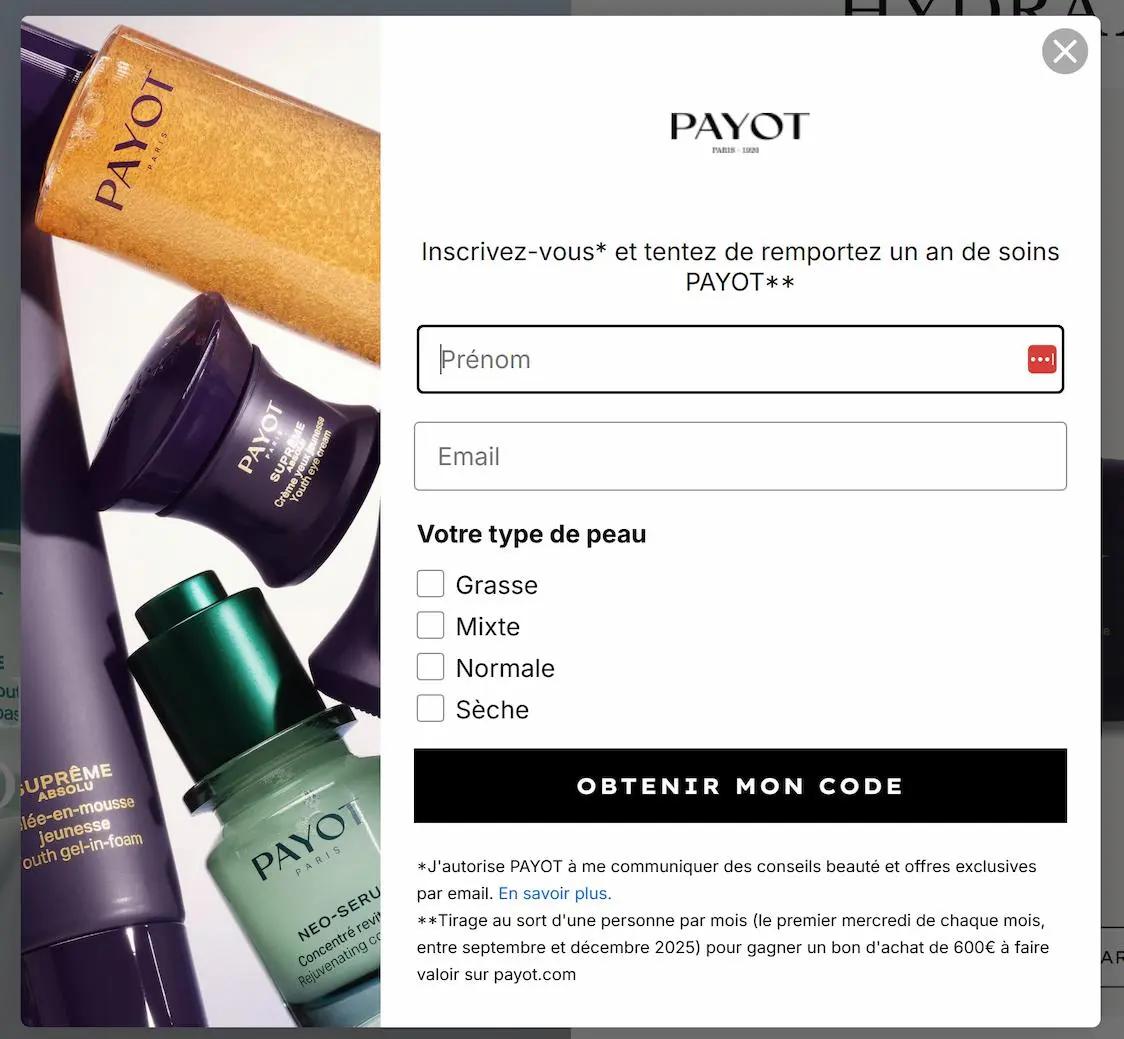 Formulaire d'inscription à la newsletter Payot avec des produits cosmétiques en arrière-plan. Options pour le type de peau.