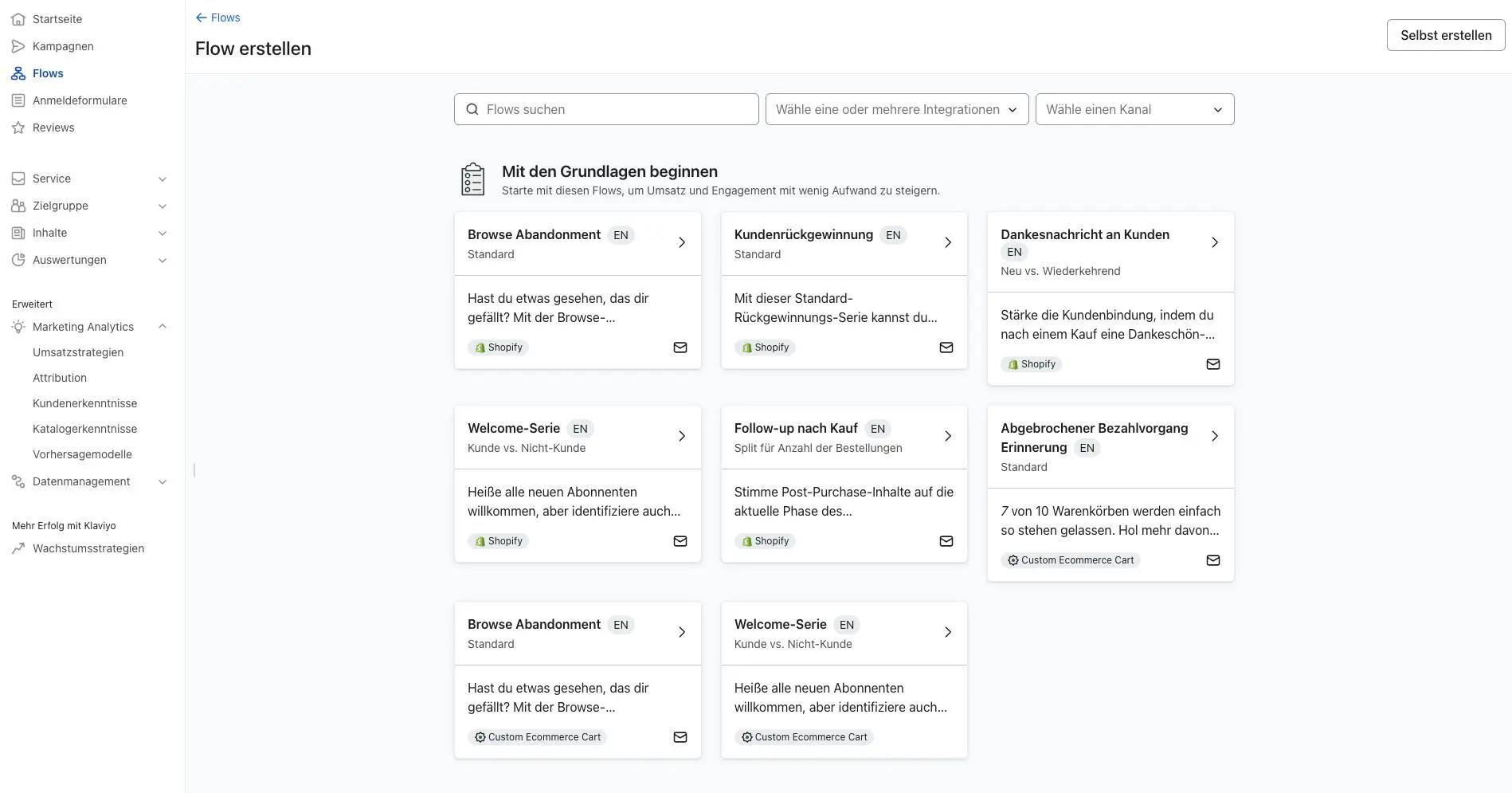 Klaviyo-Benutzeroberfläche zur Erstellung von E-Mail-Flows, zeigt vorkonfigurierte Optionen wie Kundenrückgewinnung und Willkommensserie.