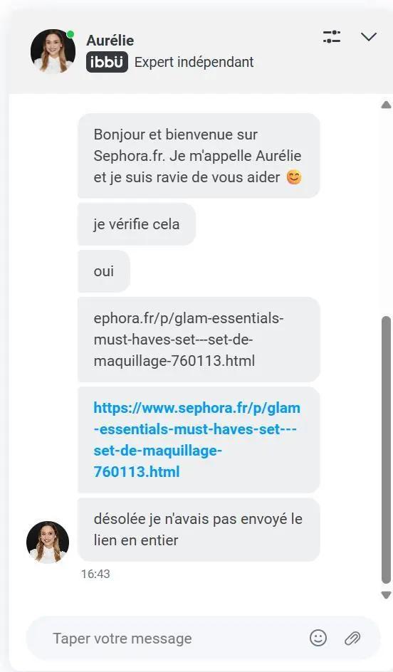 Capture d’écran du chat en ligne Sephora.fr où l’experte “Aurélie” assiste une cliente en partageant un lien produit. Le ton est personnalisé et chaleureux.