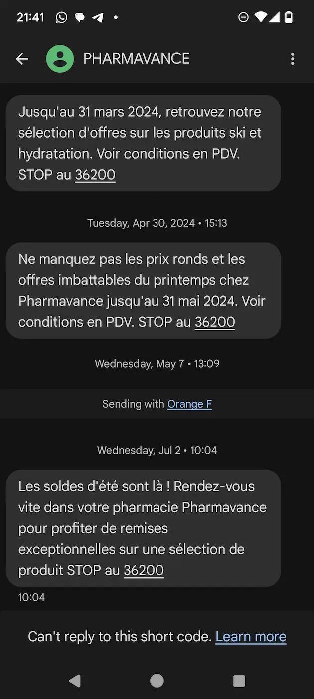 SMS de Pharmavance : « Les soldes d’été sont là ! Rendez-vous vite dans votre pharmacie Pharmavance pour profiter de remises exceptionnelles sur une sélection de produits. STOP au 36200 ». Ce message utilise le mot “soldes” pendant la période légale et respecte le RGPD avec identification de la marque, lien court et option de désabonnement.
