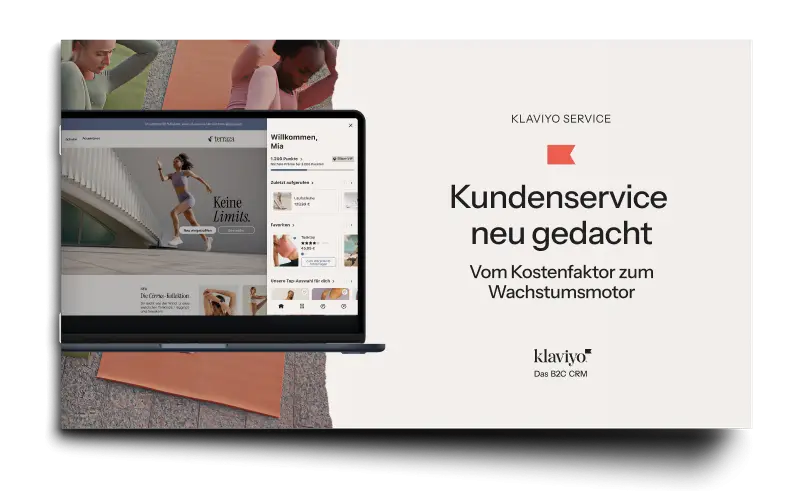 Laptop mit geöffneter Webseite, daneben Text: "Kundendienst neu gedacht. Vom Kostenfaktor zum Wachstumsmotor." Klaviyo-Logo unten.