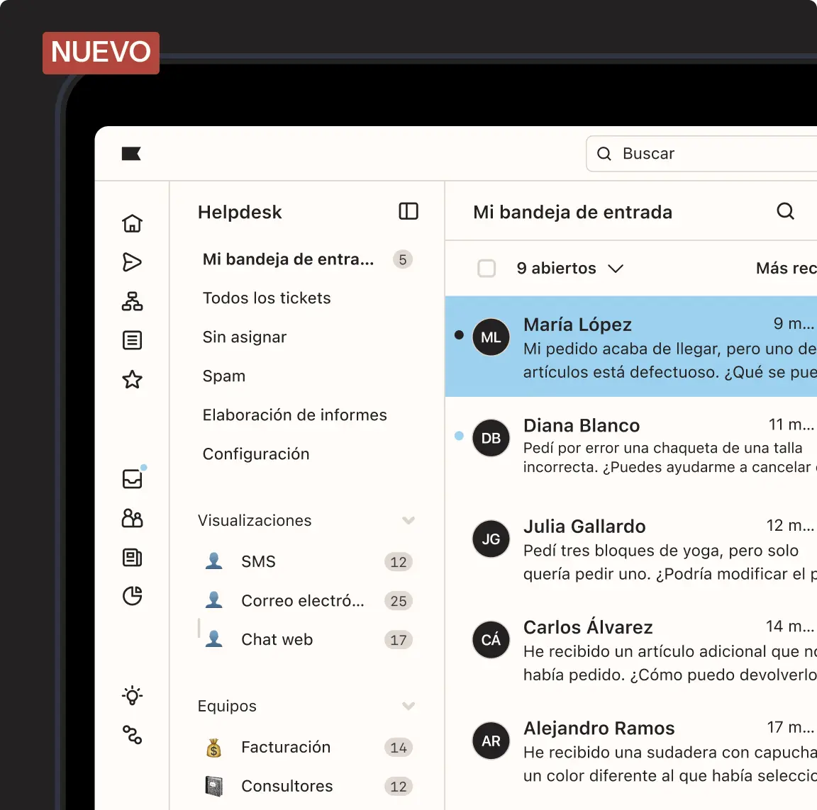 Interfaz de un sistema de helpdesk mostrando una bandeja de entrada con mensajes de clientes como María López y Diana Blanco.