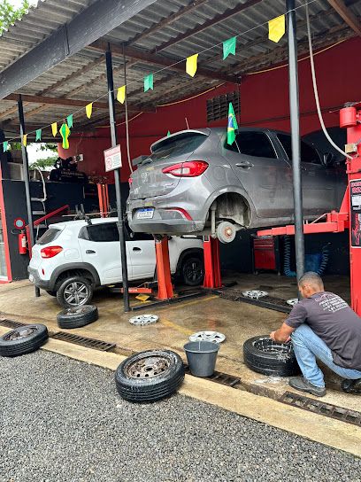 RICARDO AUTO CENTER