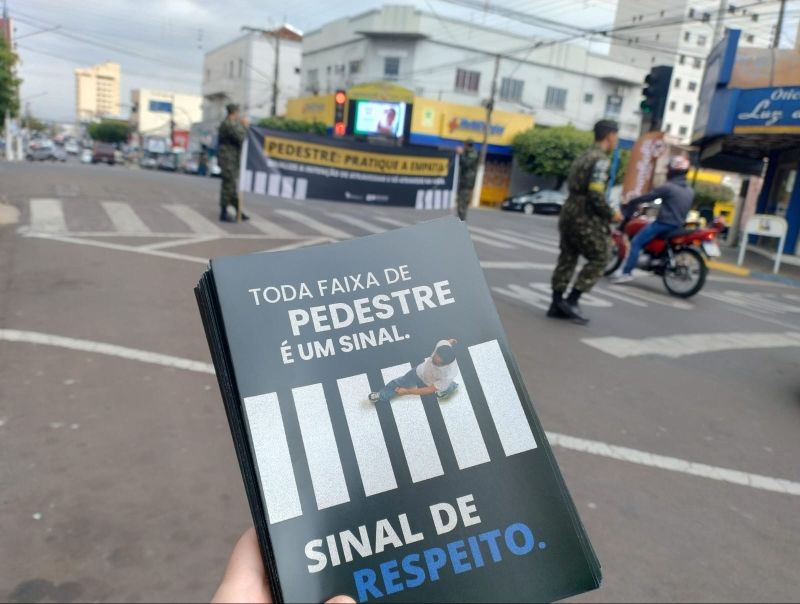 Campanha conscientiza sobre Dia do Pedestre em Dracena