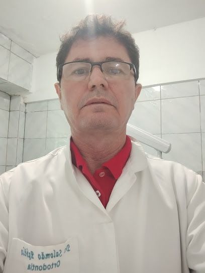 Dr. Salomão Rabelo - Dentista