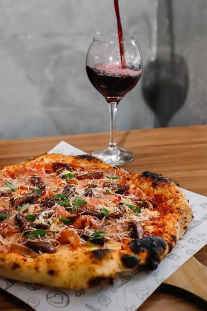 Di Mare - Pizzeria - Trattoria - Mercato - Bar & Lounge