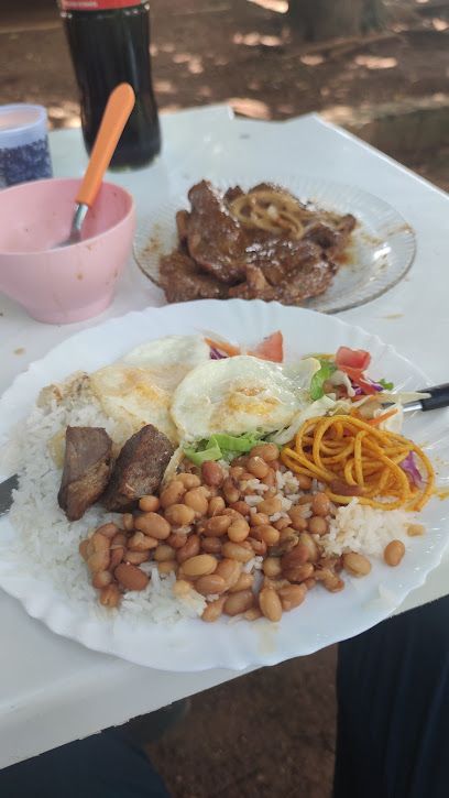 Restaurante da Tia Zezinha