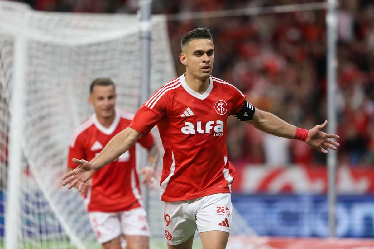 Internacional vence Sport por 2 a 0 no Beira-Rio