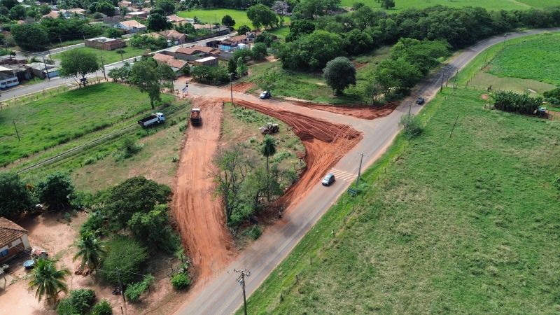 Prefeitura de Andradina inicia desvio no trânsito para instalação de rotatória no bairro Planalto