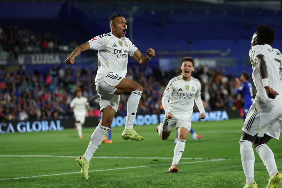 Real Madrid vence Getafe e lidera LaLiga após vitória