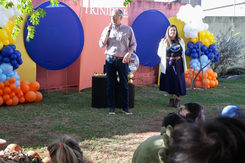 Autoridades e comunidade celebram 22 anos do CEI Trinidade Castilho Teno.
