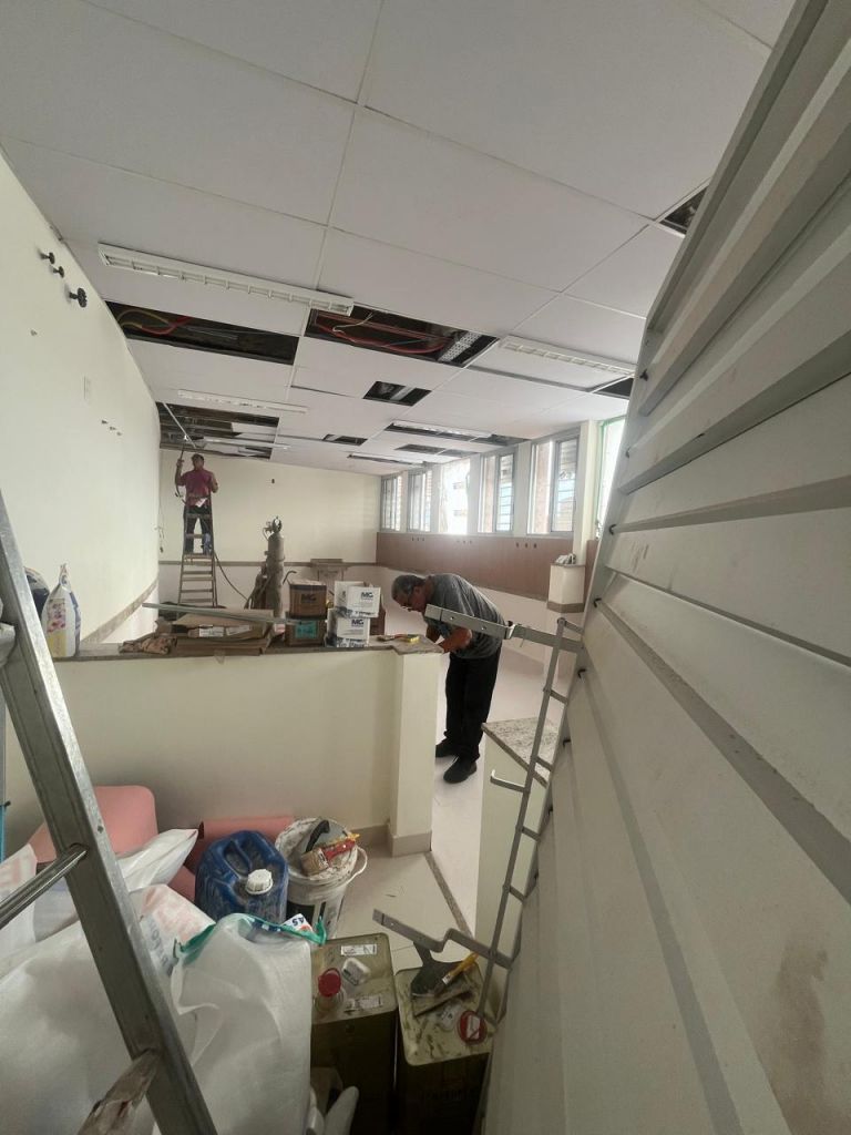Reforma em fase final: espaço anexo à UTI Neonatal será destinado a 10 leitos pediátricos. Investimento inicial de R$ 450 mil.