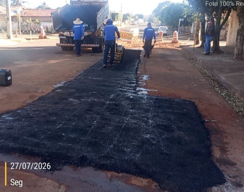 Prefeitura de Andradina intensifica operação tapa-buracos no Jardim Europa e reforça manutenção da malha viária