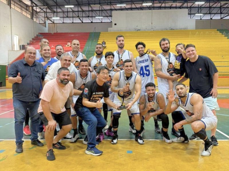 Dracena conquista títulos no basquete, karatê e mais