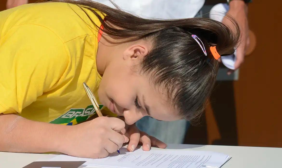 Inscrições abertas para o programa Bolsa Atleta 2026 com benefícios de até R$ 16.629
