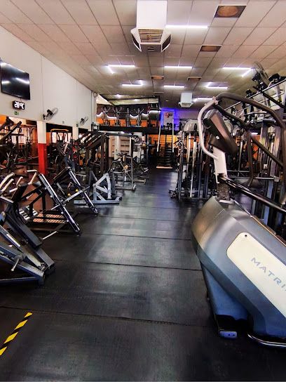Academia Four Gym