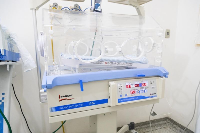 Equipamentos neonatais adquiridos pela Santa Casa de Andradina com emendas.