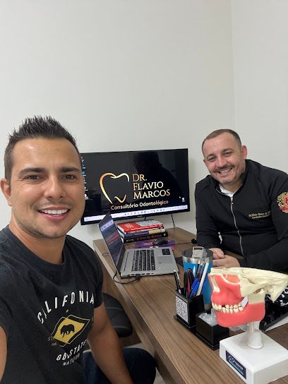 Flavio Marcos - ODONTOLOGIA