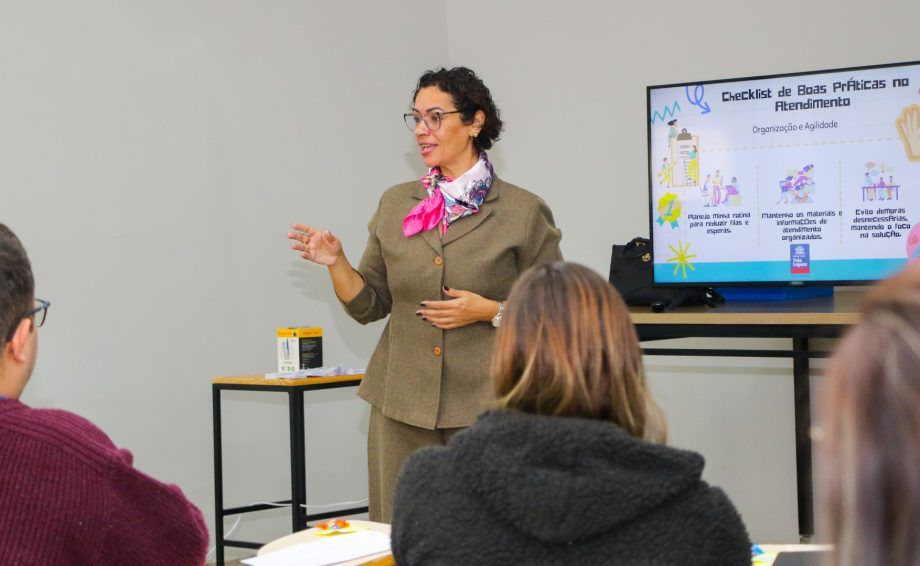Primeira turma do curso "Técnica de Atendimento" da Prefeitura de Três Lagoas.