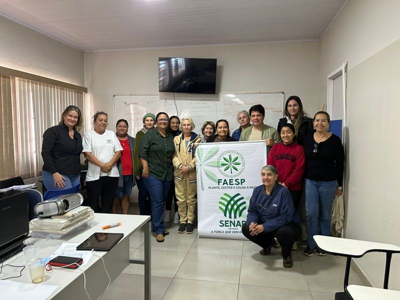 Curso de Turismo Rural em Castilho capacita 16 produtores locais