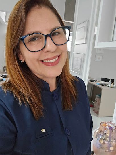 Dra. Vanessa Vilela Leal