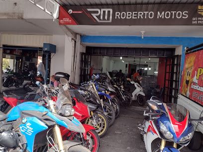 Roberto Motos