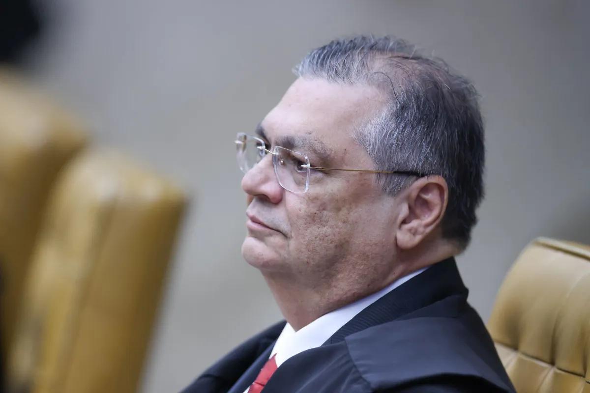 STF ordena investigação sobre uso de "emendas Pix"