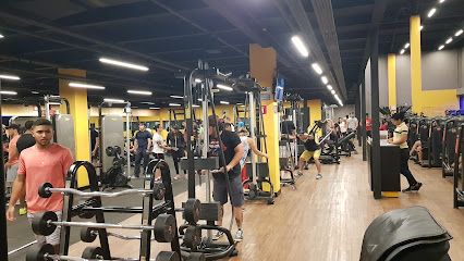 Academia Smart Fit - Água Verde