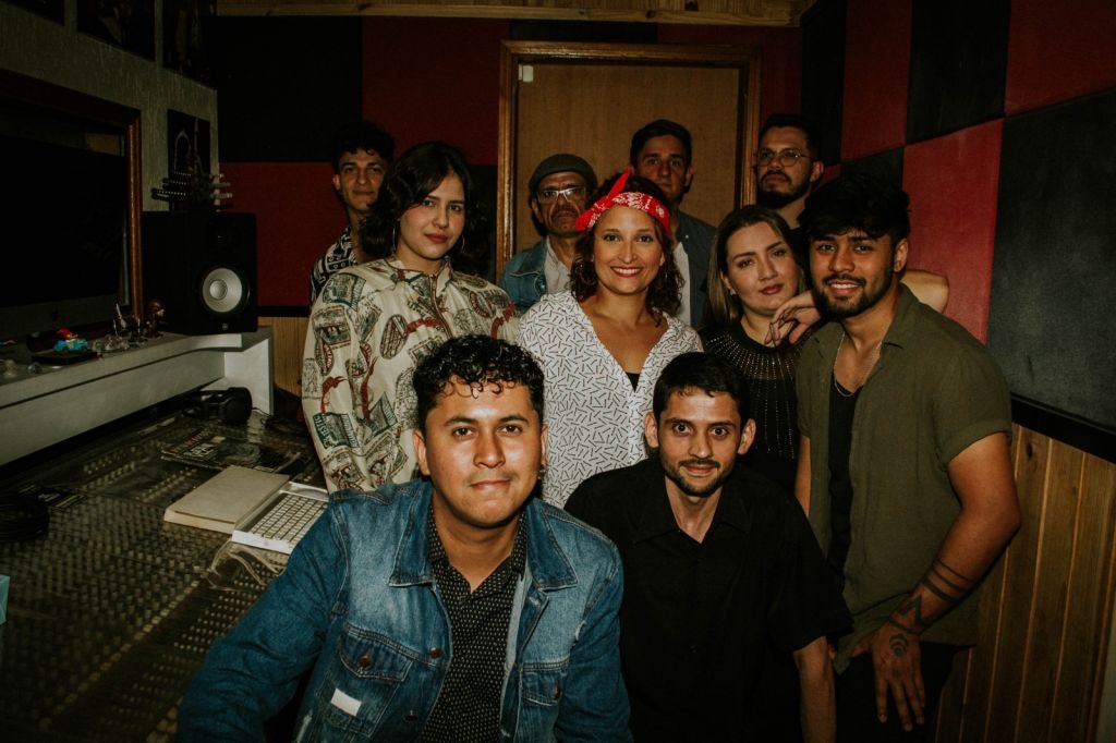 Projeto "Sexta no Tom" acontece em Araçatuba com show