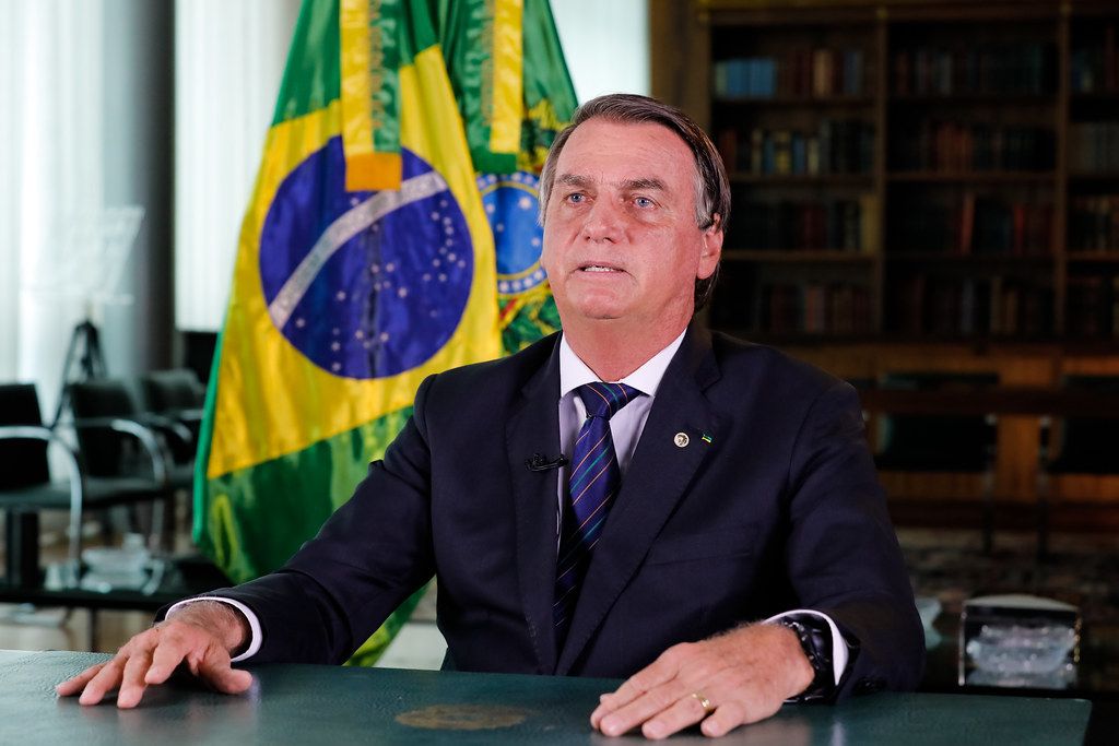 Imagem de Defesa de Bolsonaro busca redução de penas no STF Defesa de Bolsonaro busca redução de penas no STF