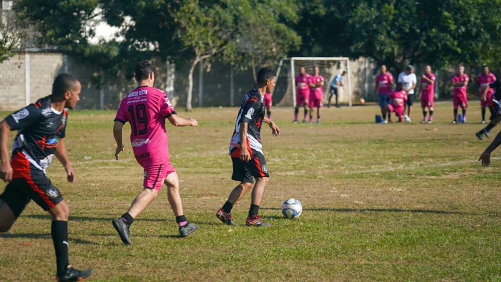 Liga dos Boleiros de Araçatuba inicia com 18 times em minicampo