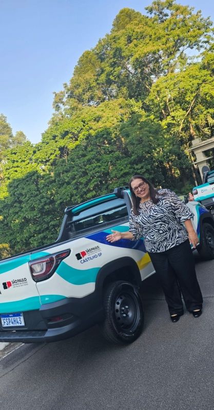 Castilho recebe veículo utilitário do Governo de São Paulo para fortalecer ações sociais