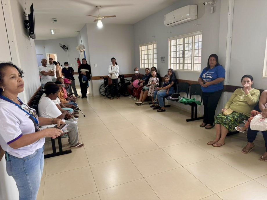 Lançamento da campanha "Agosto Lilás" 2025 em Três Lagoas, combate à violência.