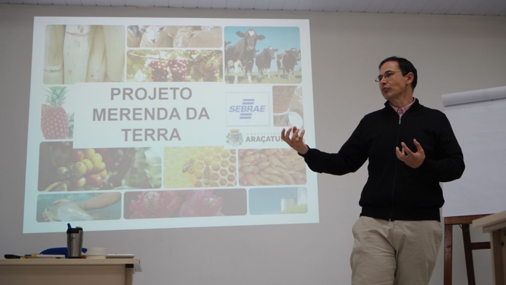 Agricultores de Araçatuba em capacitação sobre merenda escolar no Sebrae