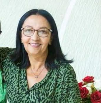 Serviço dedicado: Lúcia Alves Guedes se aposenta após quase 30 anos em Castilho