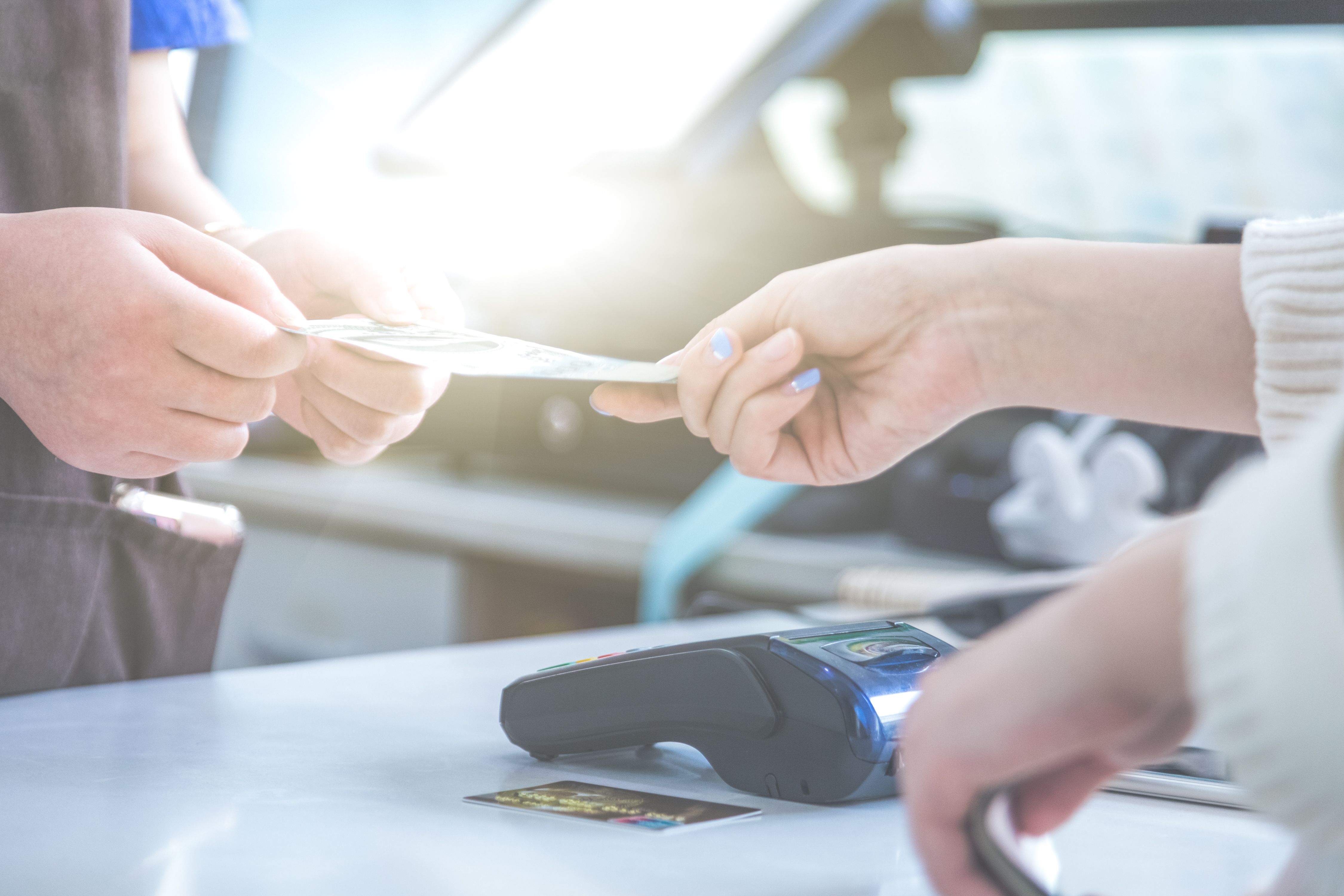Serviços Financeiros