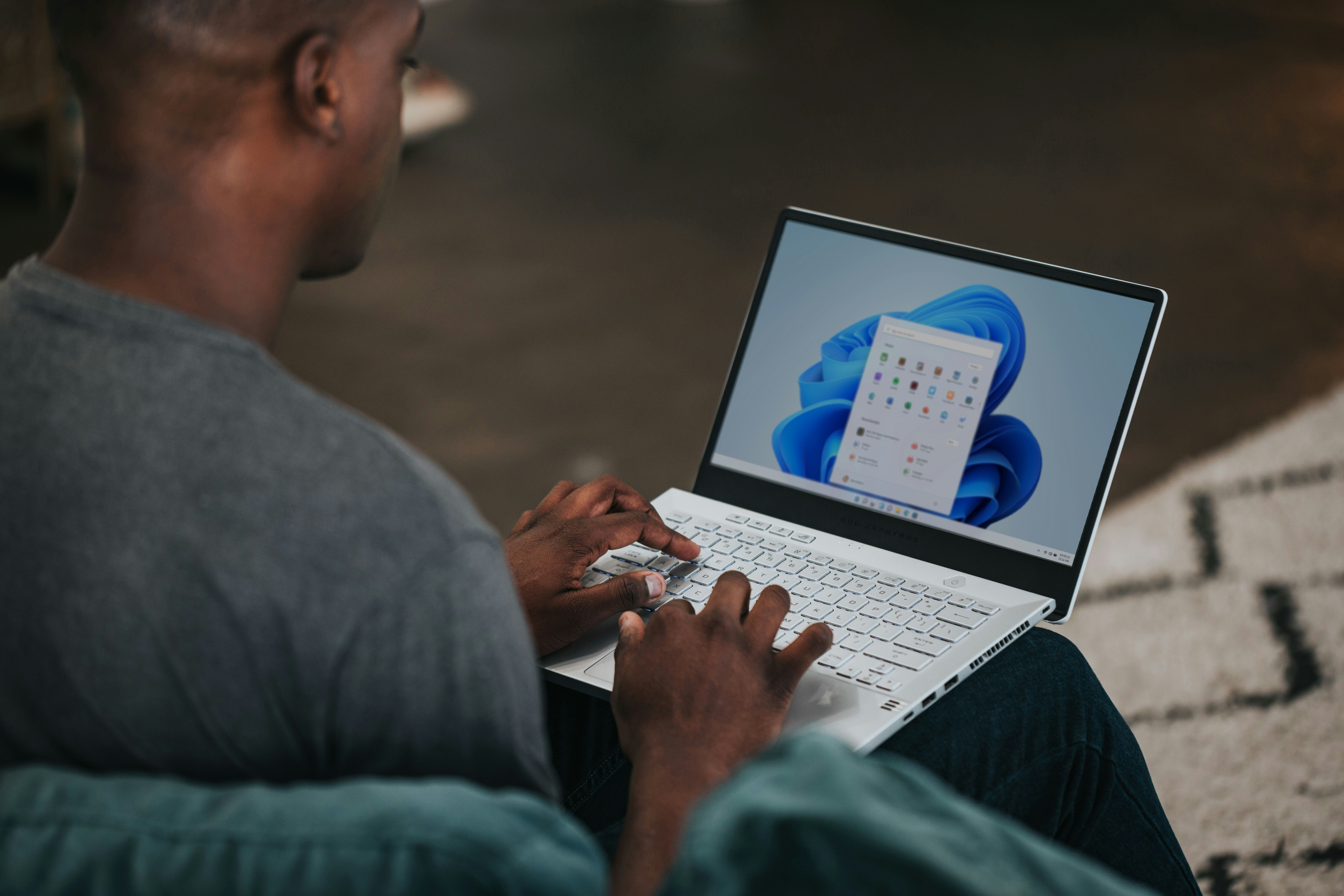 Imagem de Como Instalar Windows 11 em PCs Antigos: Guia Completo Como Instalar Windows 11 em PCs Antigos: Guia Completo