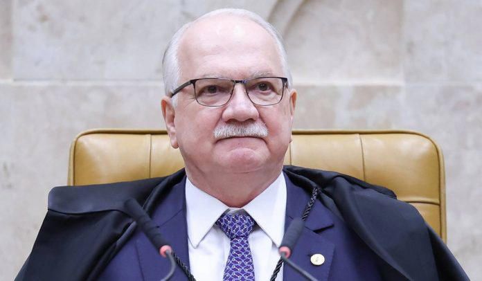 Fachin se pronuncia sobre escândalo envolvendo Moraes