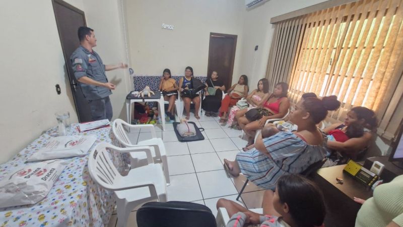 CRAS promove treinamento de primeiros socorros para gestantes e puérperas em parceria com Bombeiros