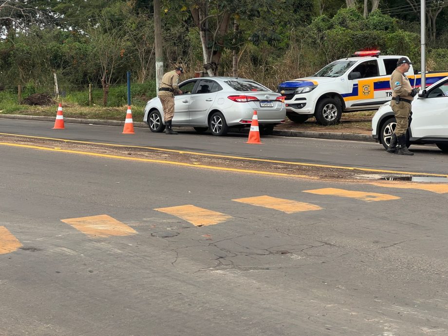 Blitz educativa em Três Lagoas, conscientização de trânsito, 28 de julho.