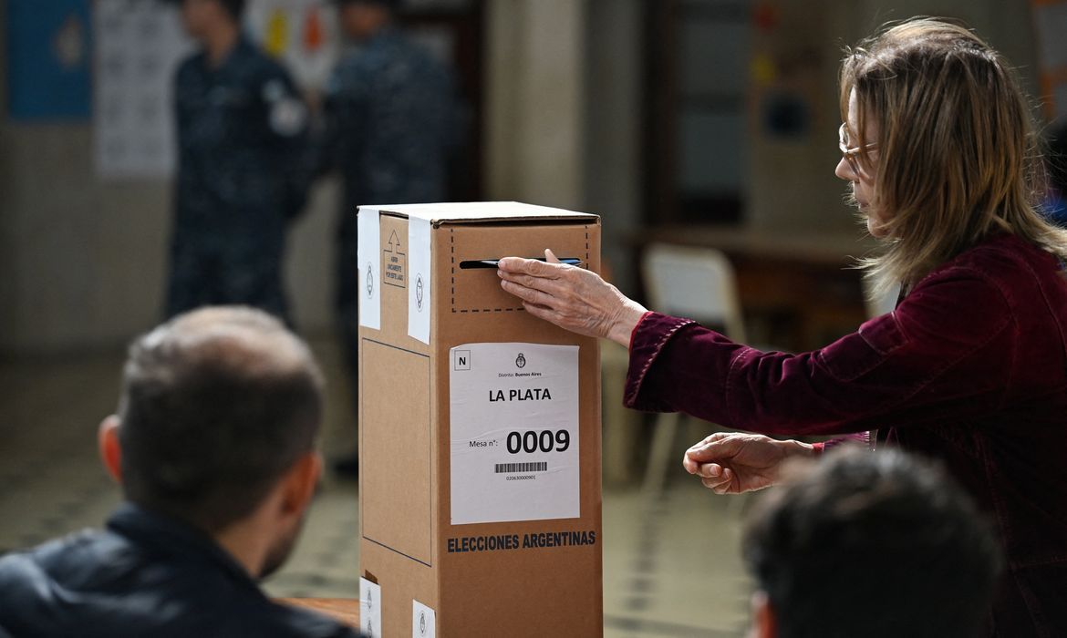 Argentina realiza eleições legislativas neste domingo