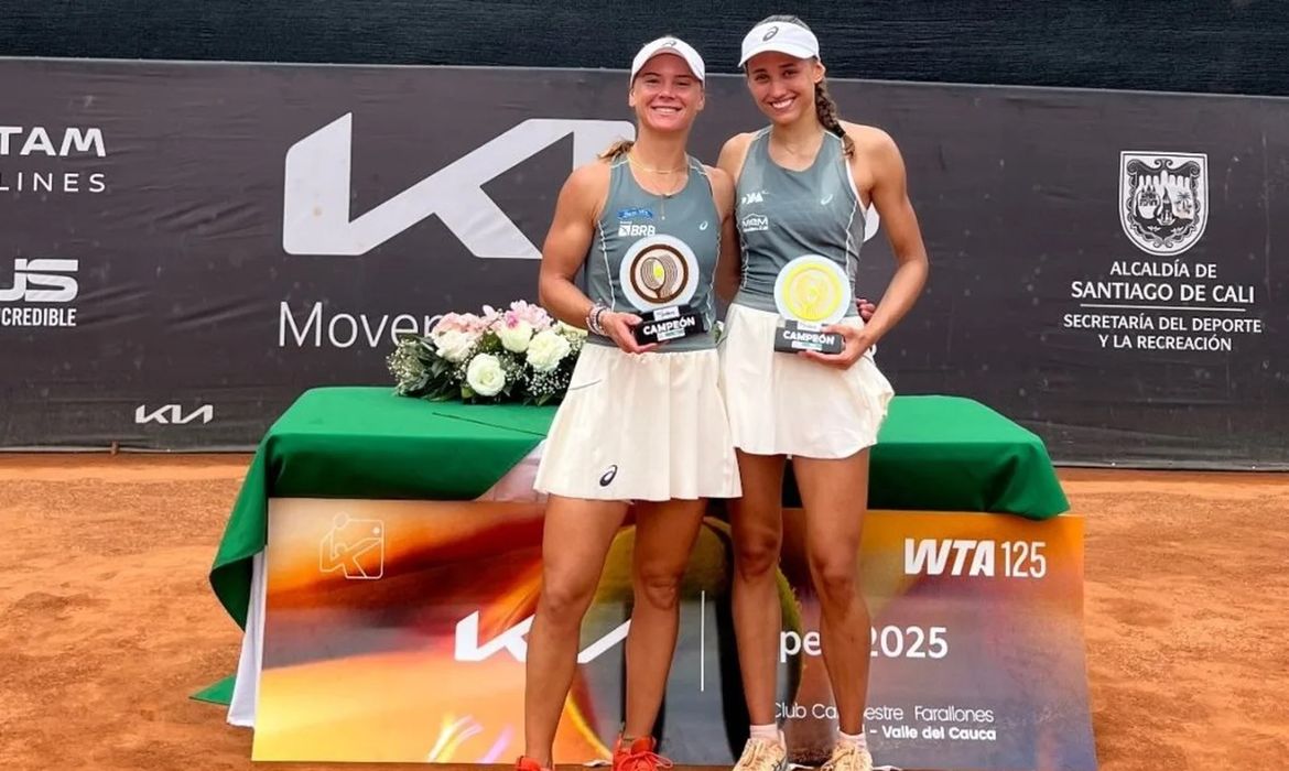 Laura Pigossi e Ana Candiotto vencem WTA 125 de Cali
