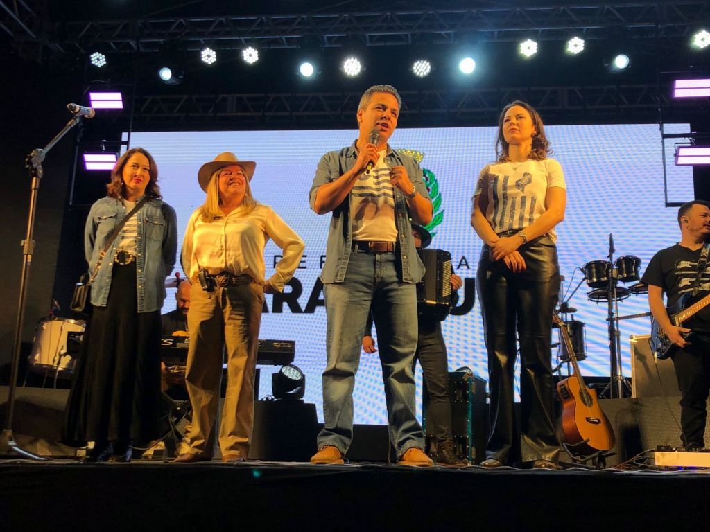 Multidão celebra Festa das Ações em Araçatuba no Bosque da ABQM.