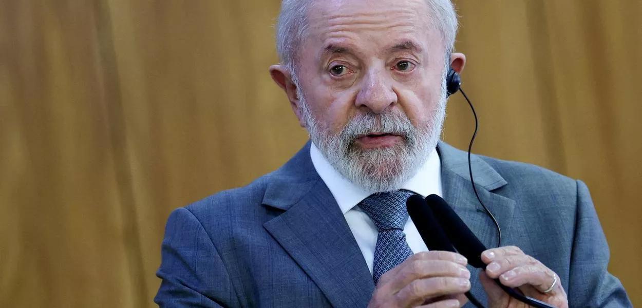 Lula reverte cessão de terreno de R$ 40 bi do Exército