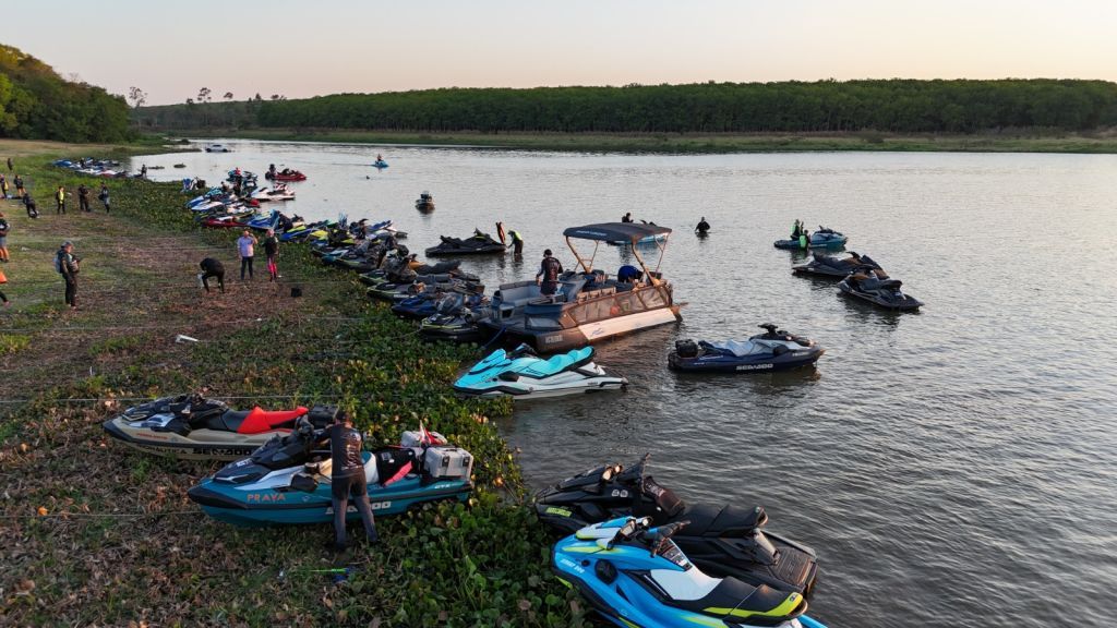 Expedição das Eclusas chega a Araçatuba com 60 motos aquáticas