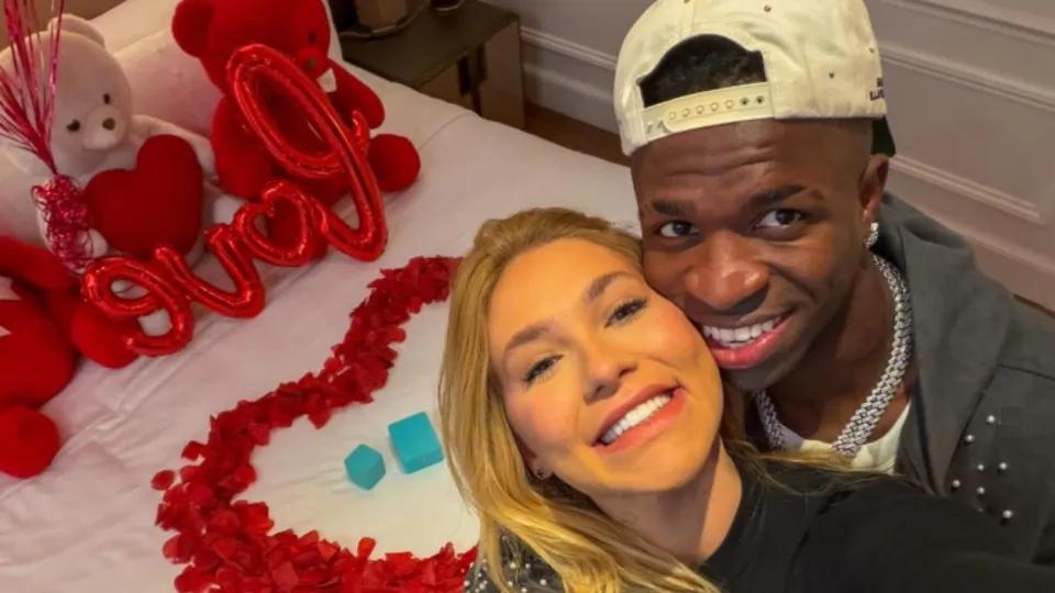 Vini Jr. e Virginia Fonseca oficializam relacionamento